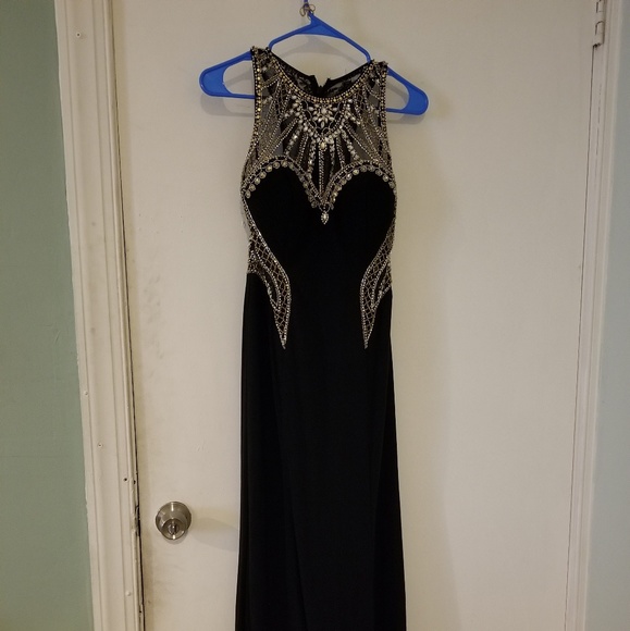 Dress - Picture 1 of 5